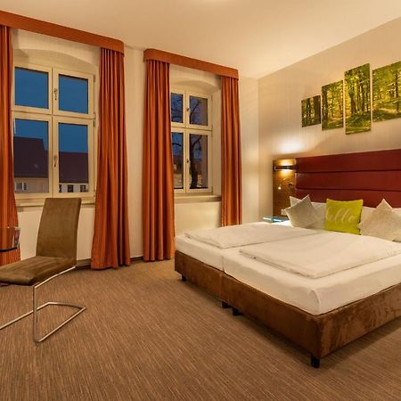 Hotel Und Restaurant Zum Deutschen Hause Lübbenau Extérieur photo